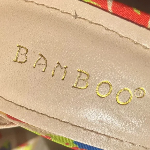 BAMBOO Rampage Colorful Abstract Heels - Picture 6 of 6